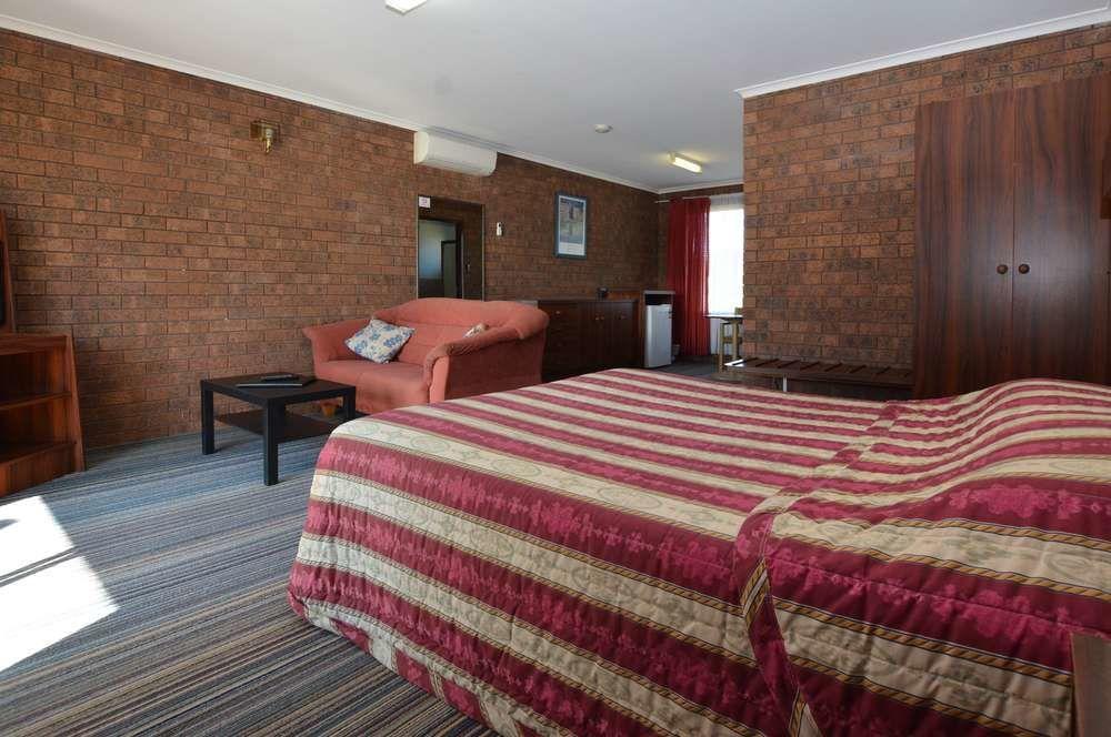 Quays 4*