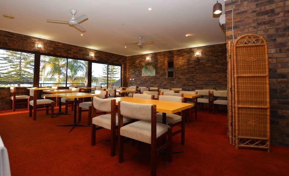 Quays Hotel