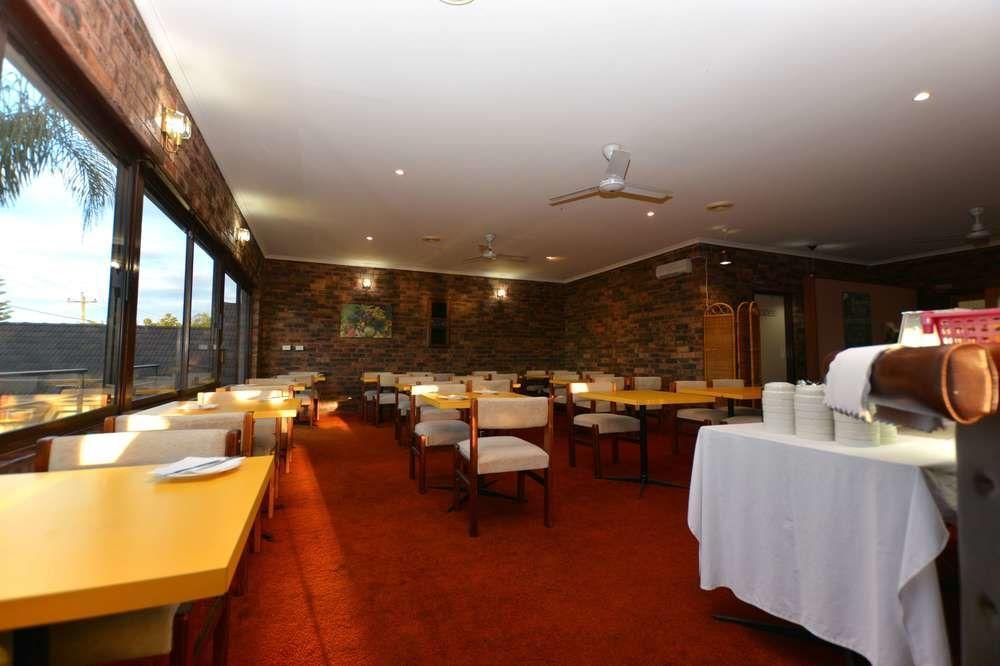 Quays Hotel