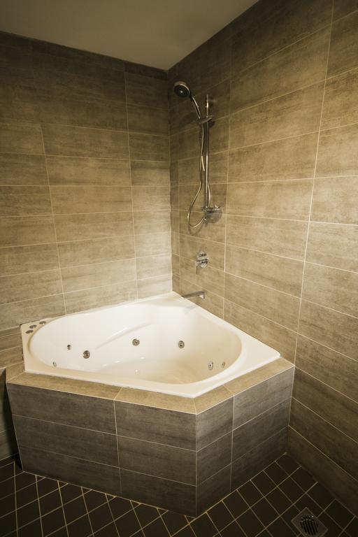 Hotel Quays Batemans Bay