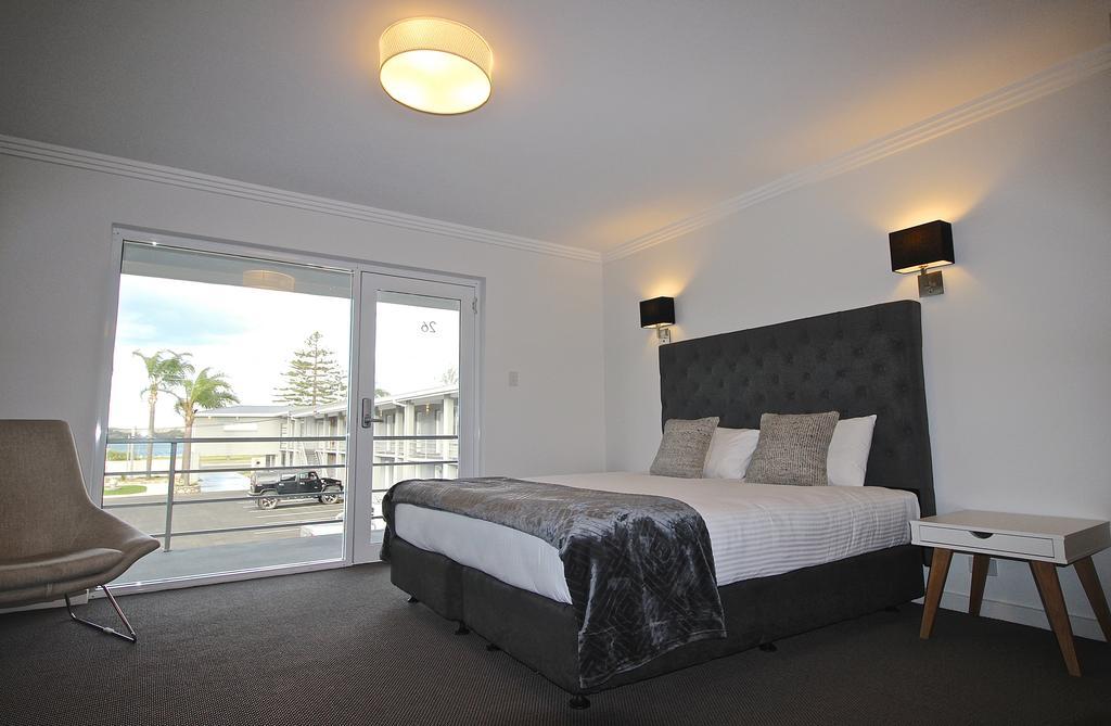 Hotel Quays 4*