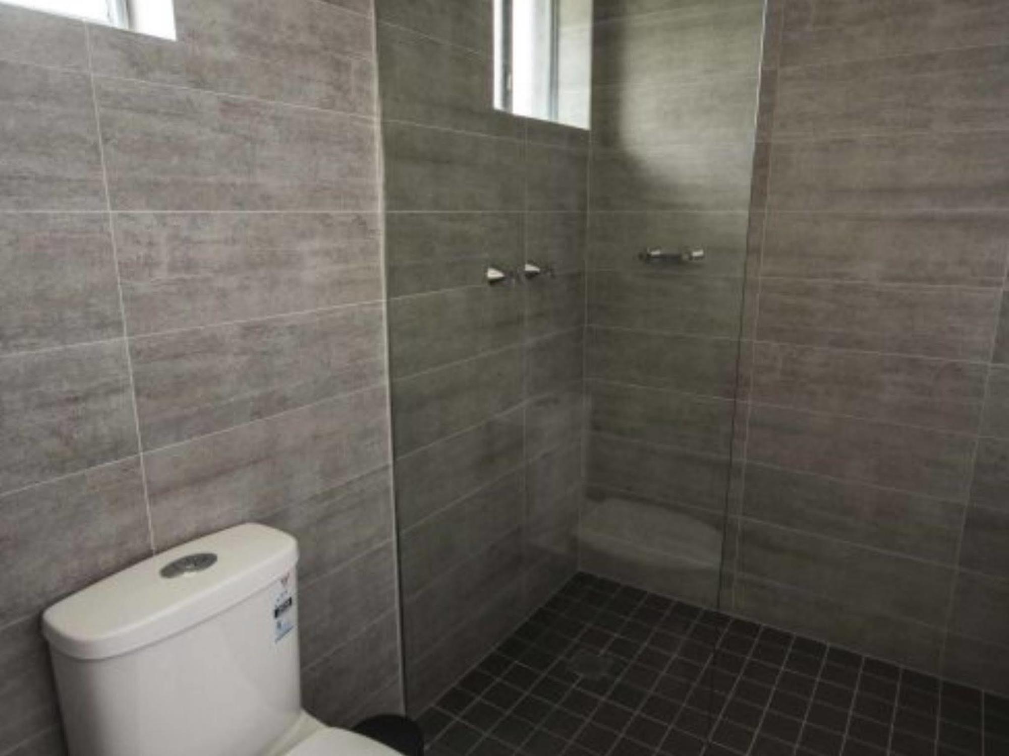 Quays Hotel 4*
