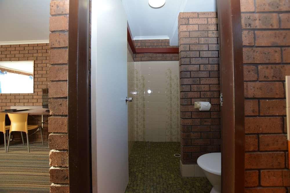 Quays 4*